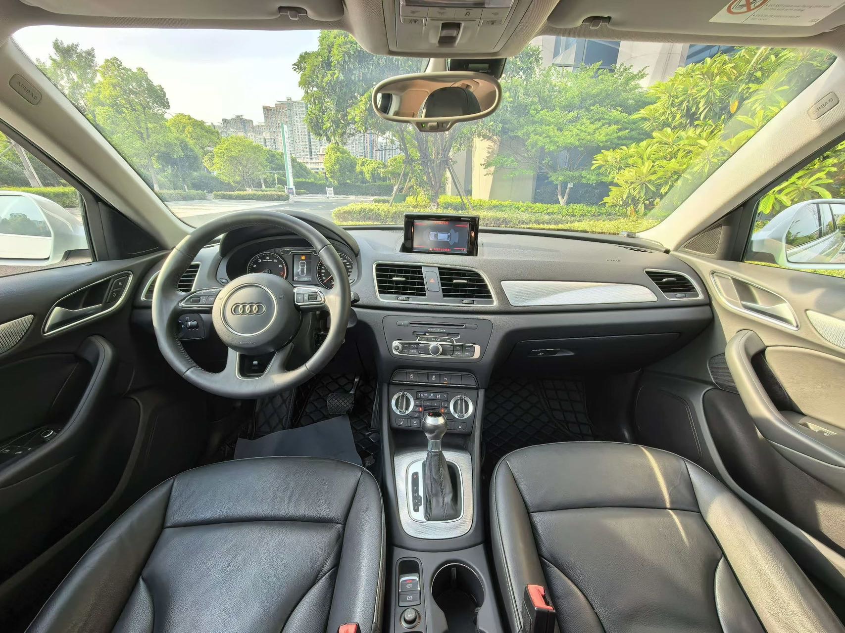 Audi Q3 2014 #7 Audi Q3 2014 car image #7