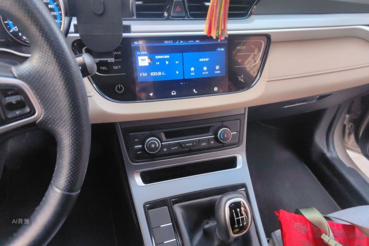 GEELY Emgrand 2018 car image #15