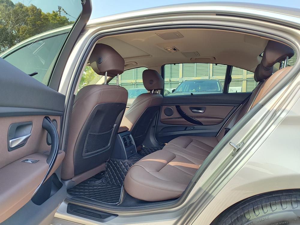 BMW 3 Series 2019 #13 BMW 3 Series 2019 car image #13
