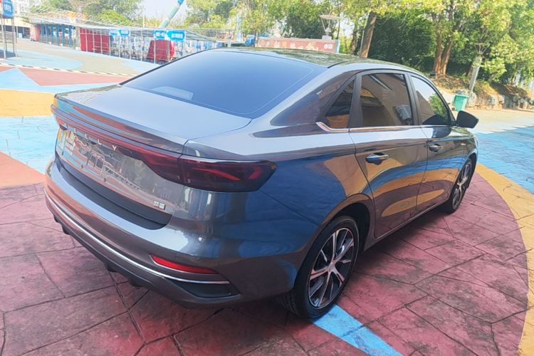 GEELY Emgrand 2023 #7 GEELY Emgrand 2023 car image #7