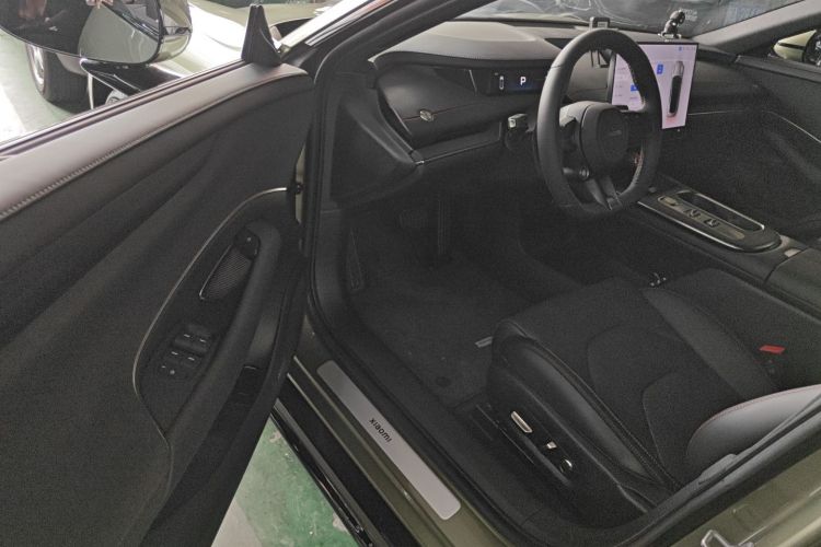 MI SU7 2024 image de voiture #16