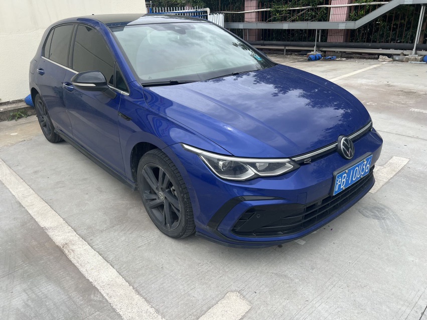 Volkswagen Golf 2022 صورة سيارة 