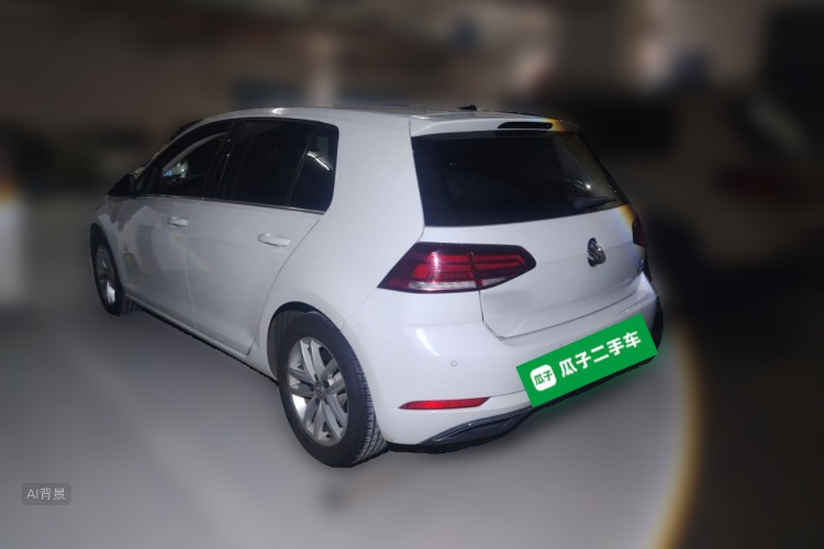Volkswagen Golf 2020 car image #5
