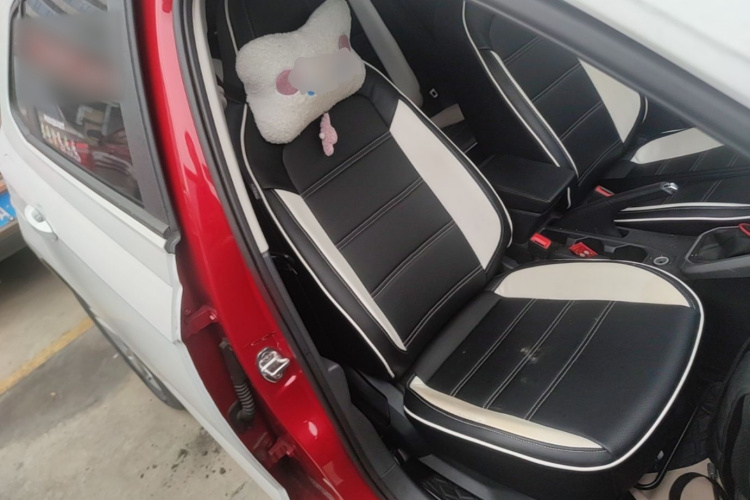 Volkswagen Polo 2021 car image #24