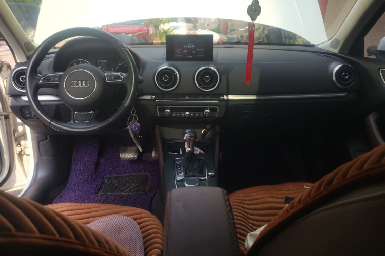 Audi A3 2017 car image #7
