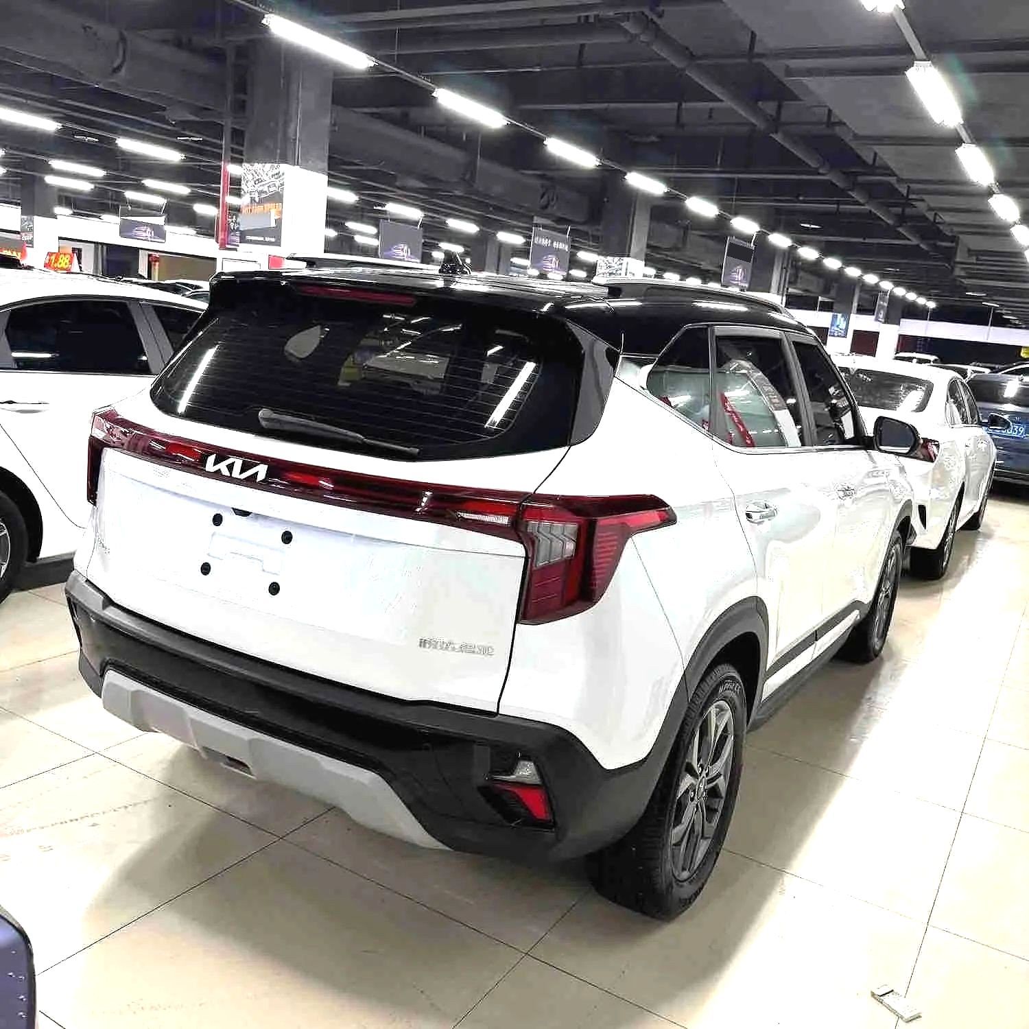 Kia Seltos 2023 #6 Kia Seltos 2023 imagen de coche #6
