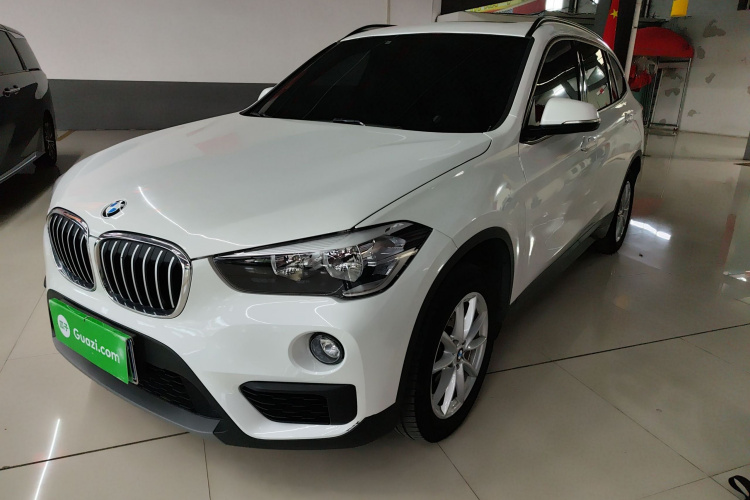 BMW X1 2019 car image #2