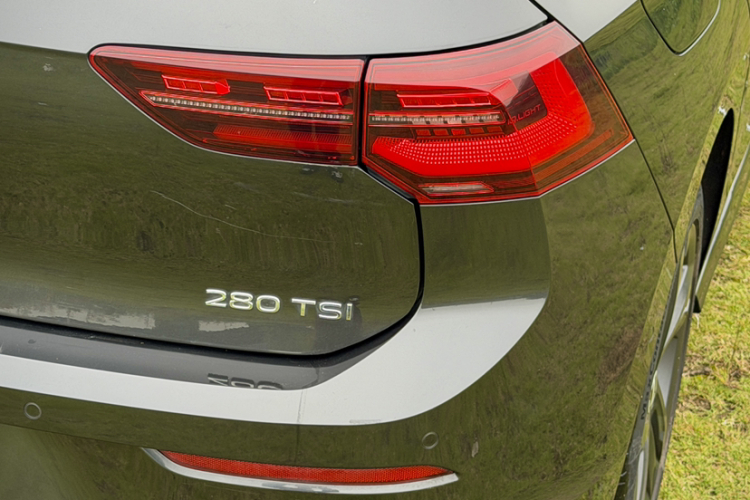 Volkswagen Golf 2021 #23 Volkswagen Golf 2021 صورة سيارة #23
