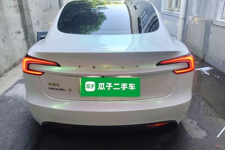 Tesla Model 3 2024 car image #6