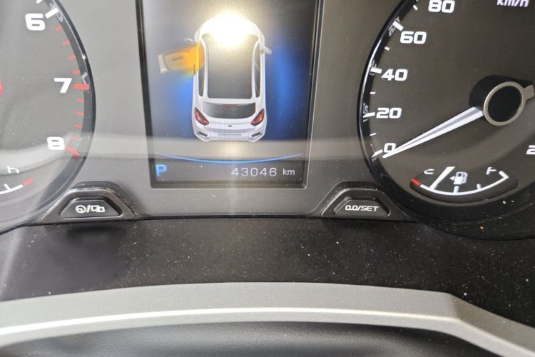 GEELY Emgrand GS 2019 car image #8