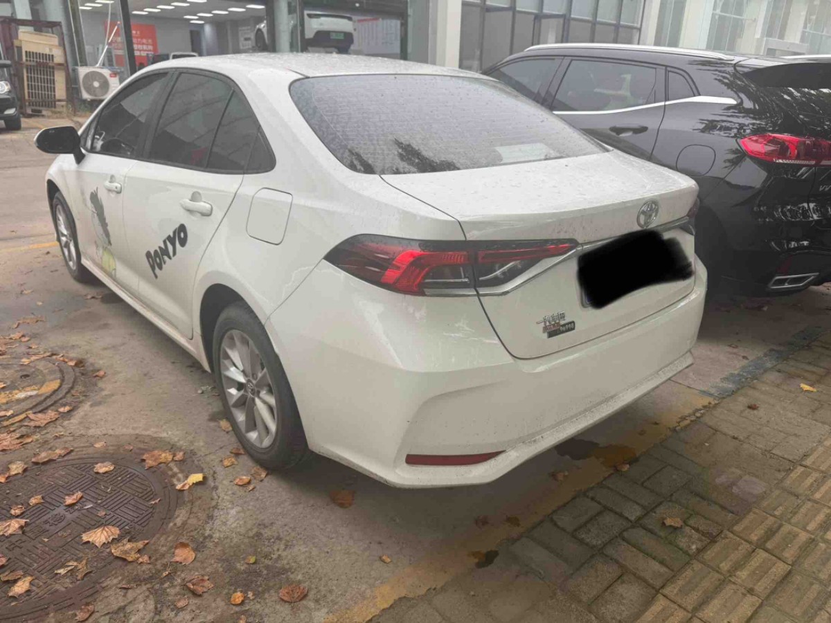 Toyota Corolla 2023 изображение автомобиля #3