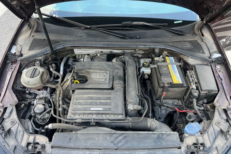 Audi A3 2019 car image #27
