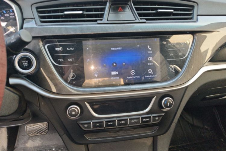 GEELY Emgrand 2017 #13 GEELY Emgrand 2017 car image #13