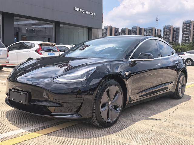 Tesla Model 3 2020 car image #18