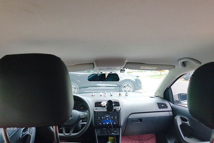 Volkswagen Polo 2019 car image #20