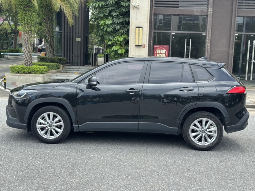 Toyota Corolla Cross 2023 #5 Toyota Corolla Cross 2023 car image #5