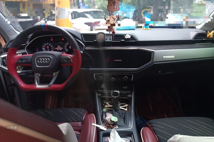 Audi Q3 2019 car image #11