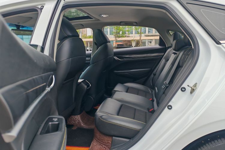 吉利汽车 缤瑞 2022 汽车图片 #16