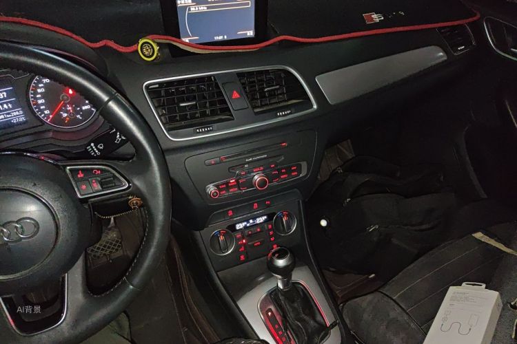 Audi Q3 2018 #16 Audi Q3 2018 car image #16