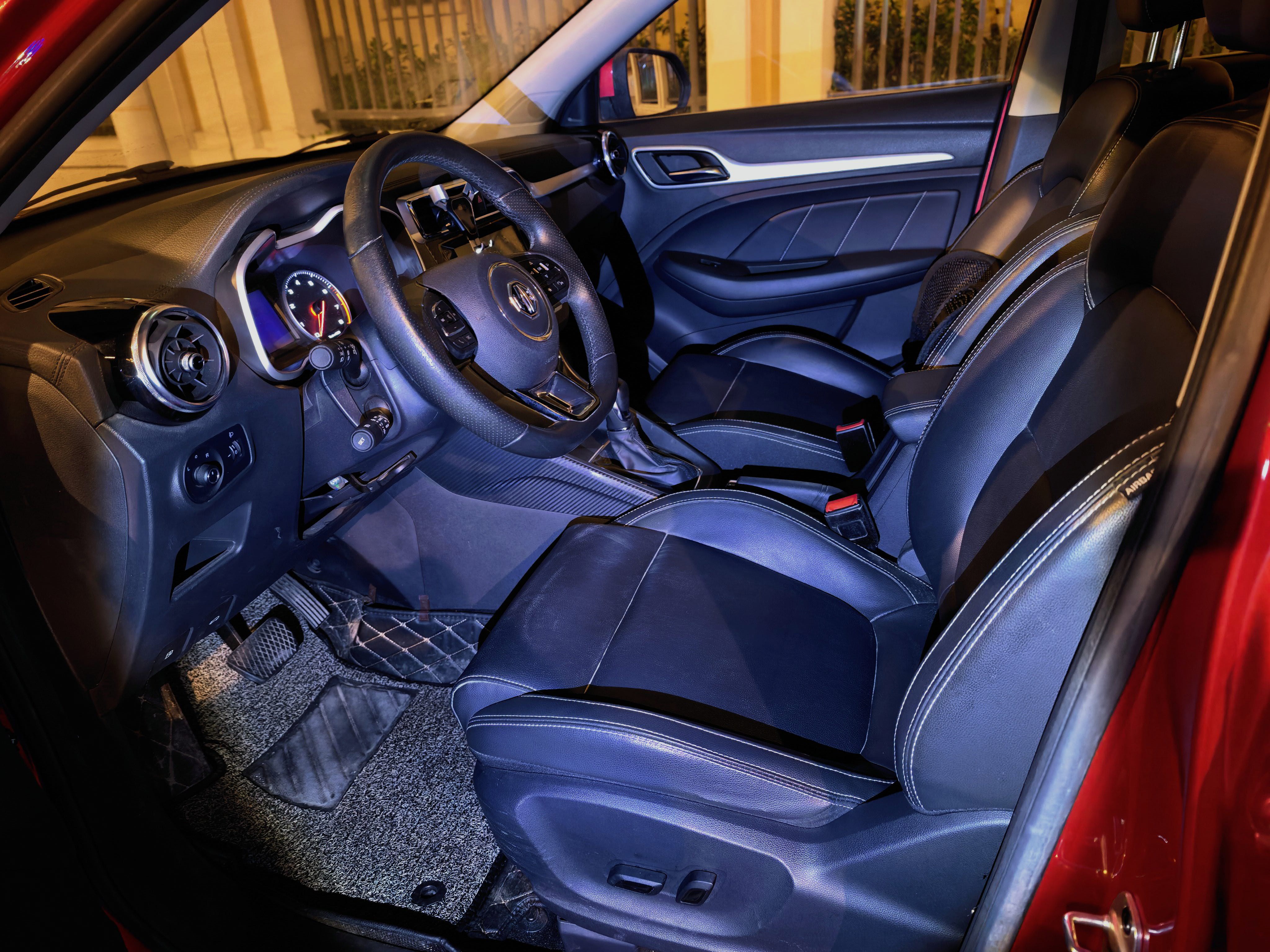 MG ZS 2019 car image #6