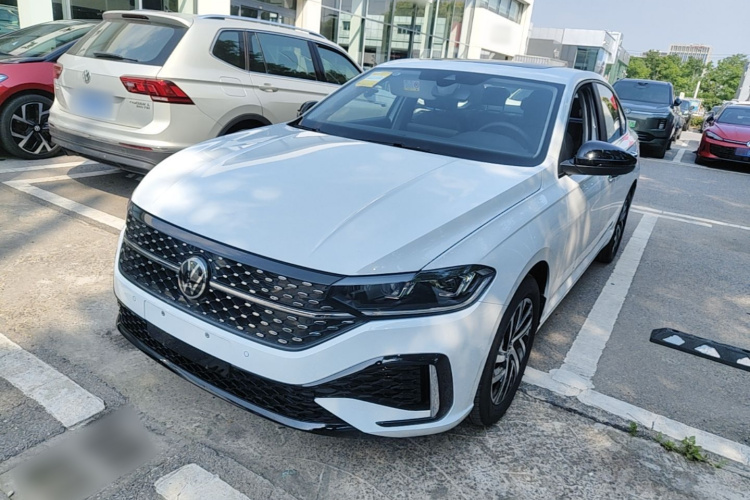 Volkswagen Lavida 2024 car image #2