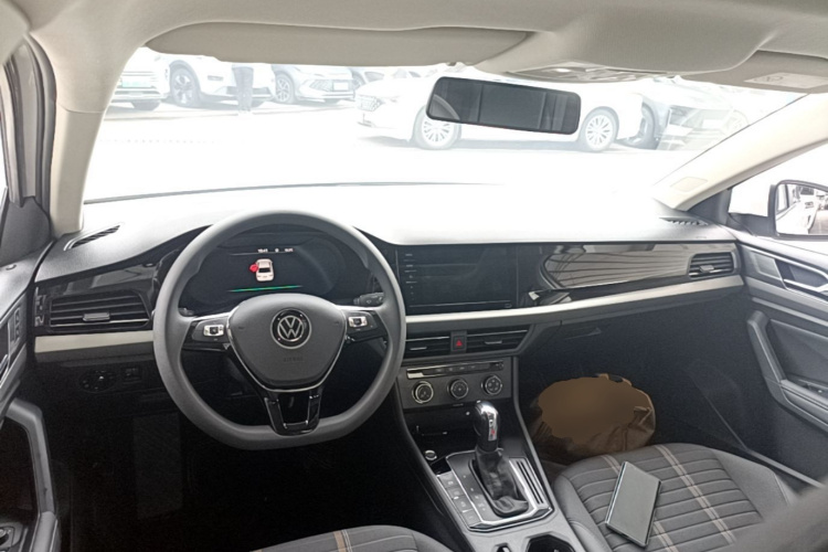Volkswagen Lavida 2020 car image #10