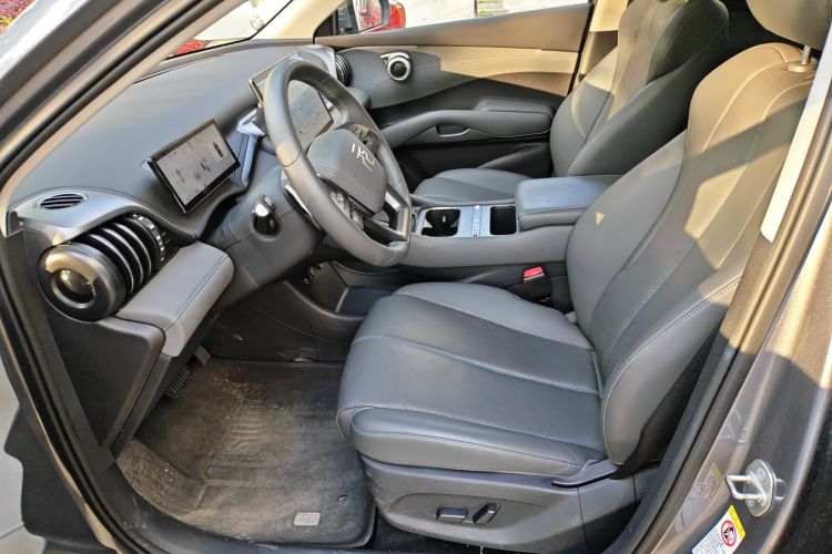 BYD Yuan Plus 2025 صورة سيارة #15