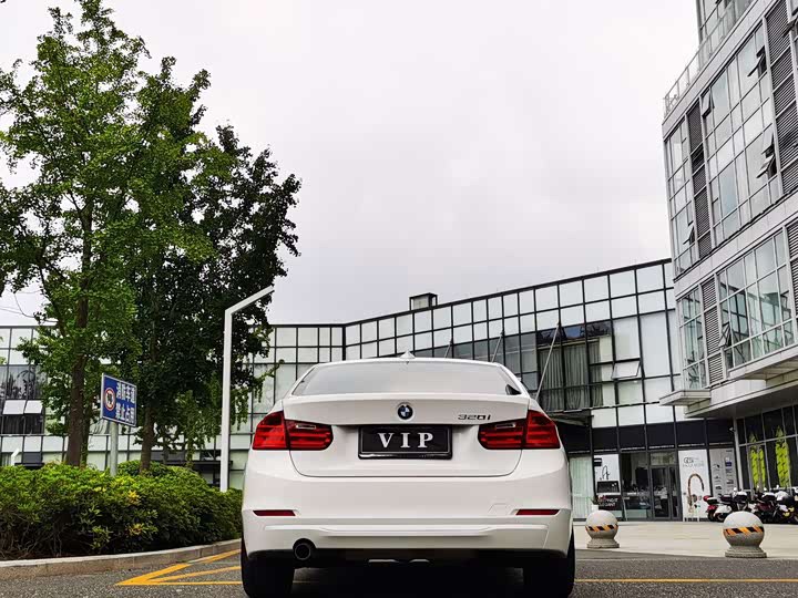 BMW 3 Series 2014 car image #4