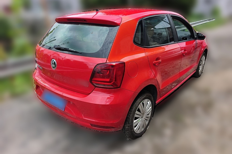 Volkswagen Polo 2016 car image #5