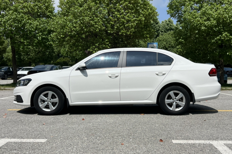 Volkswagen Lavida 2020 car image #7