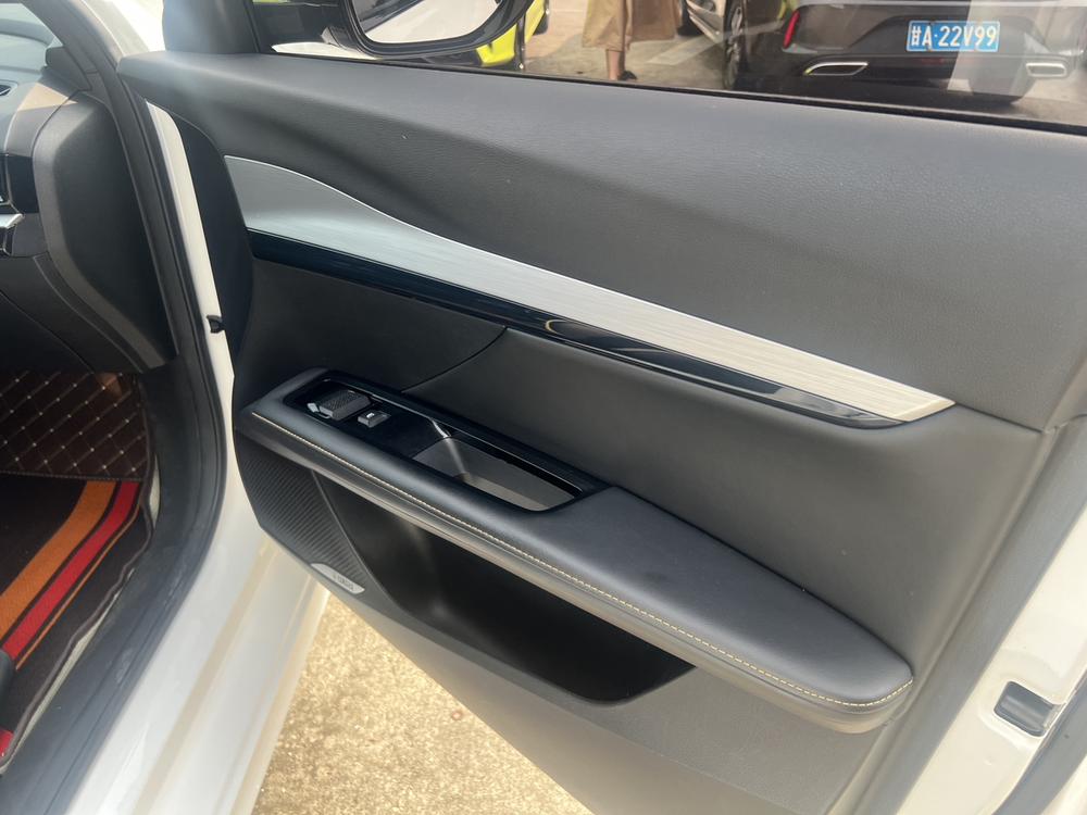 MG 5 Scorpio 2022 car image #9