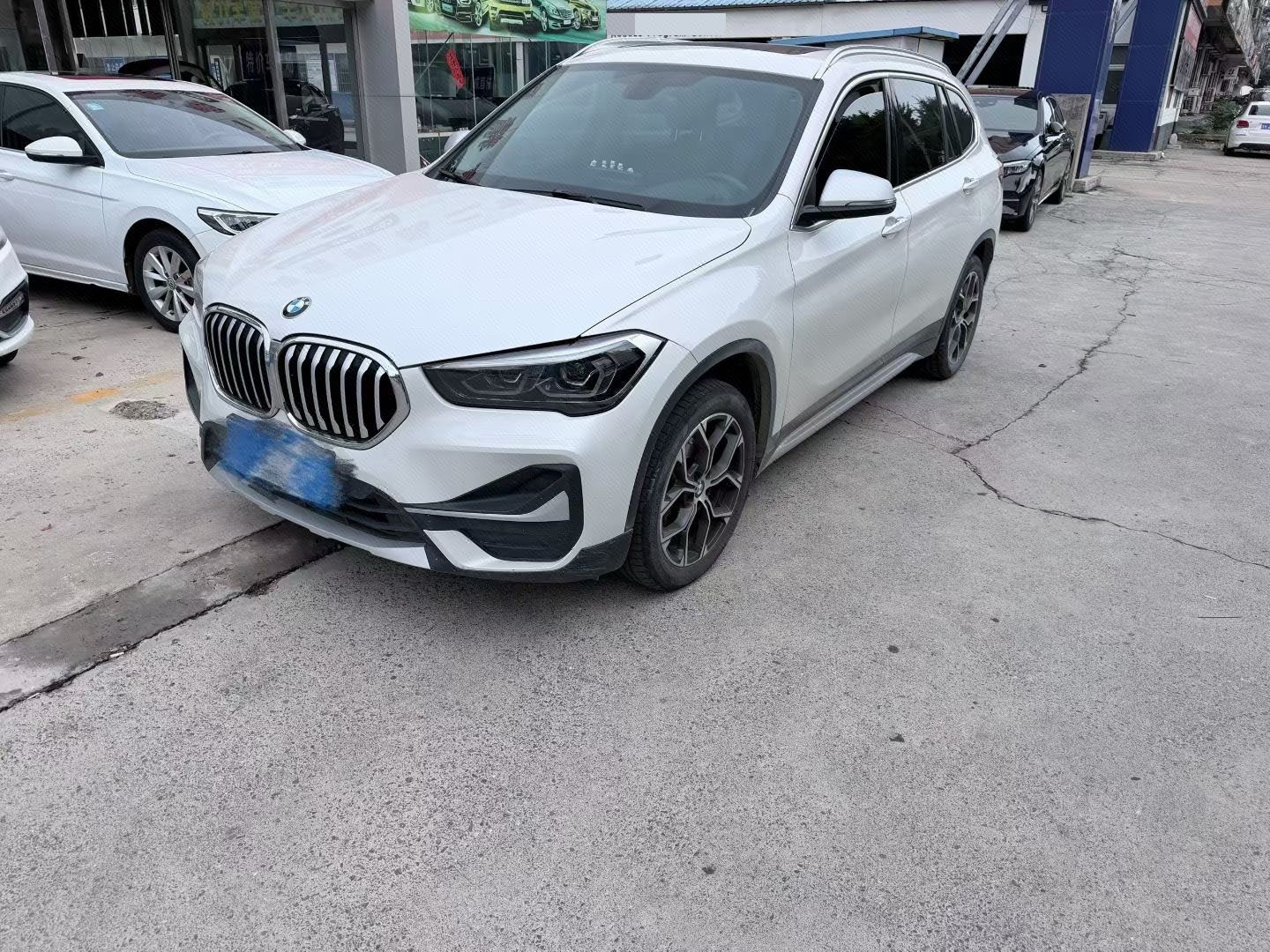 BMW X1 2022 car image 