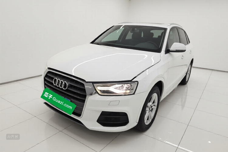 Audi Q3 2017 car image #2