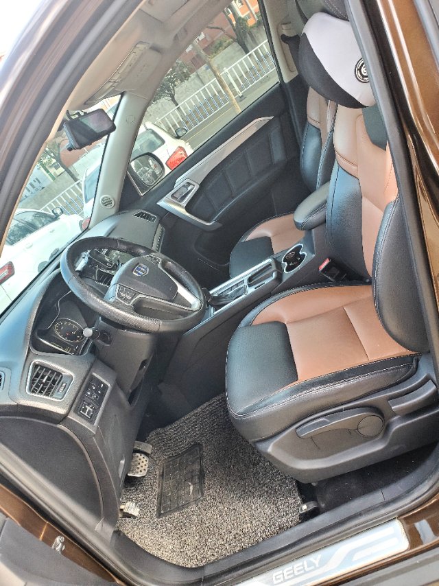 GEELY Vision X6 2017 car image #3