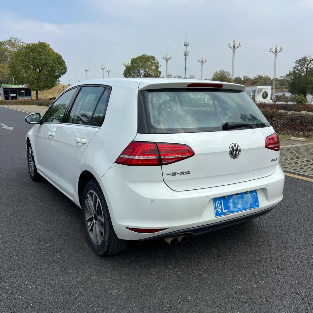 Volkswagen Golf 2016 car image #5
