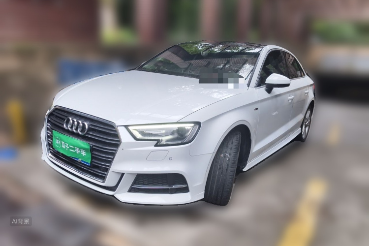 Audi A3 2018 car image #2