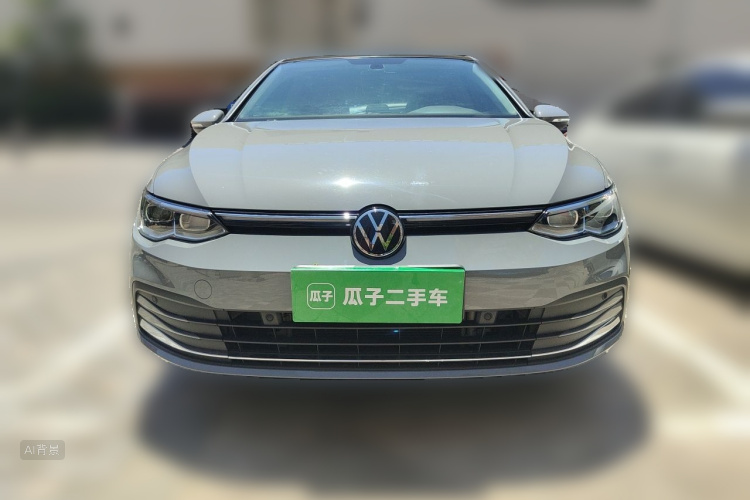 Volkswagen Golf 2022 car image #3