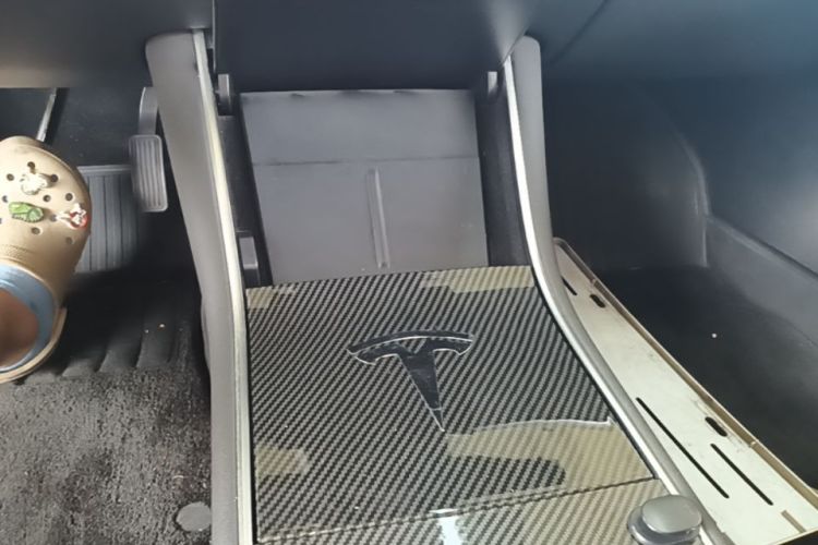Tesla Model 3 2020 #14 Tesla Model 3 2020 car image #14