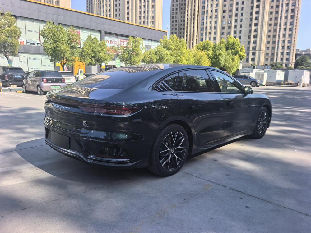 BYD Han 2022 #6 BYD Han 2022 car image #6