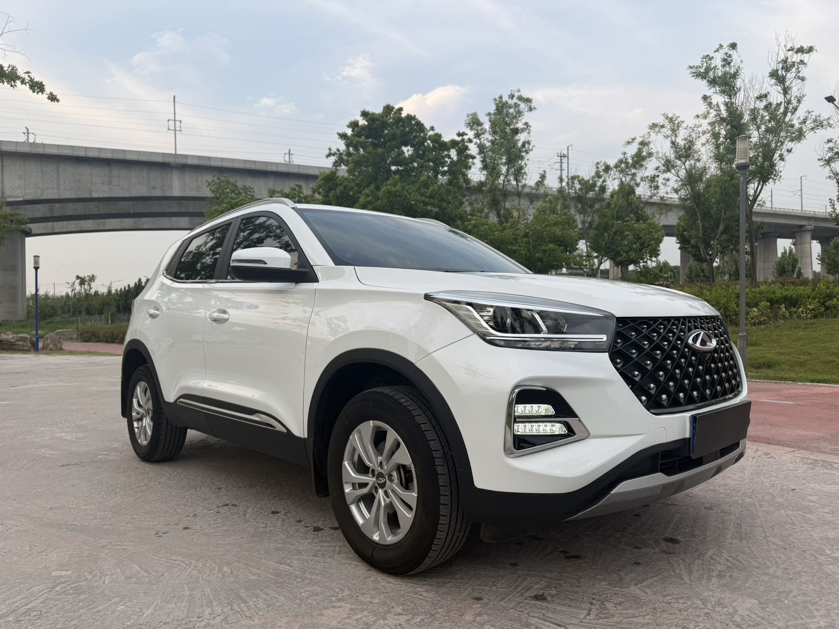 Chery Tiggo 5x 2024 car image #3