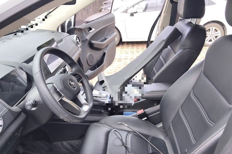 BYD Yuan New Energy 2020 car image #15