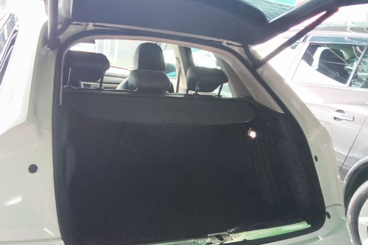 Audi Q3 2016 #19 Audi Q3 2016 car image #19