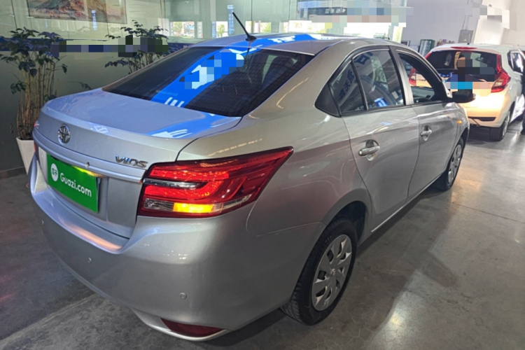 Toyota Vios 2017 car image #7