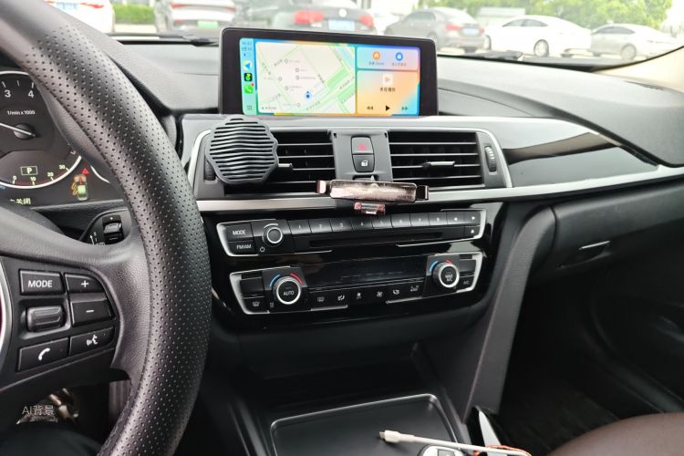 BMW 3 Series 2018 #15 BMW 3 Series 2018 car image #15