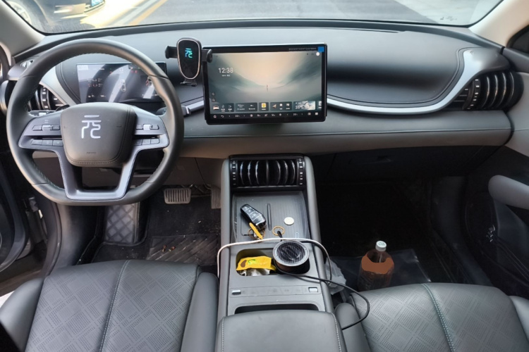 BYD Yuan Plus 2025 immagine di auto #10
