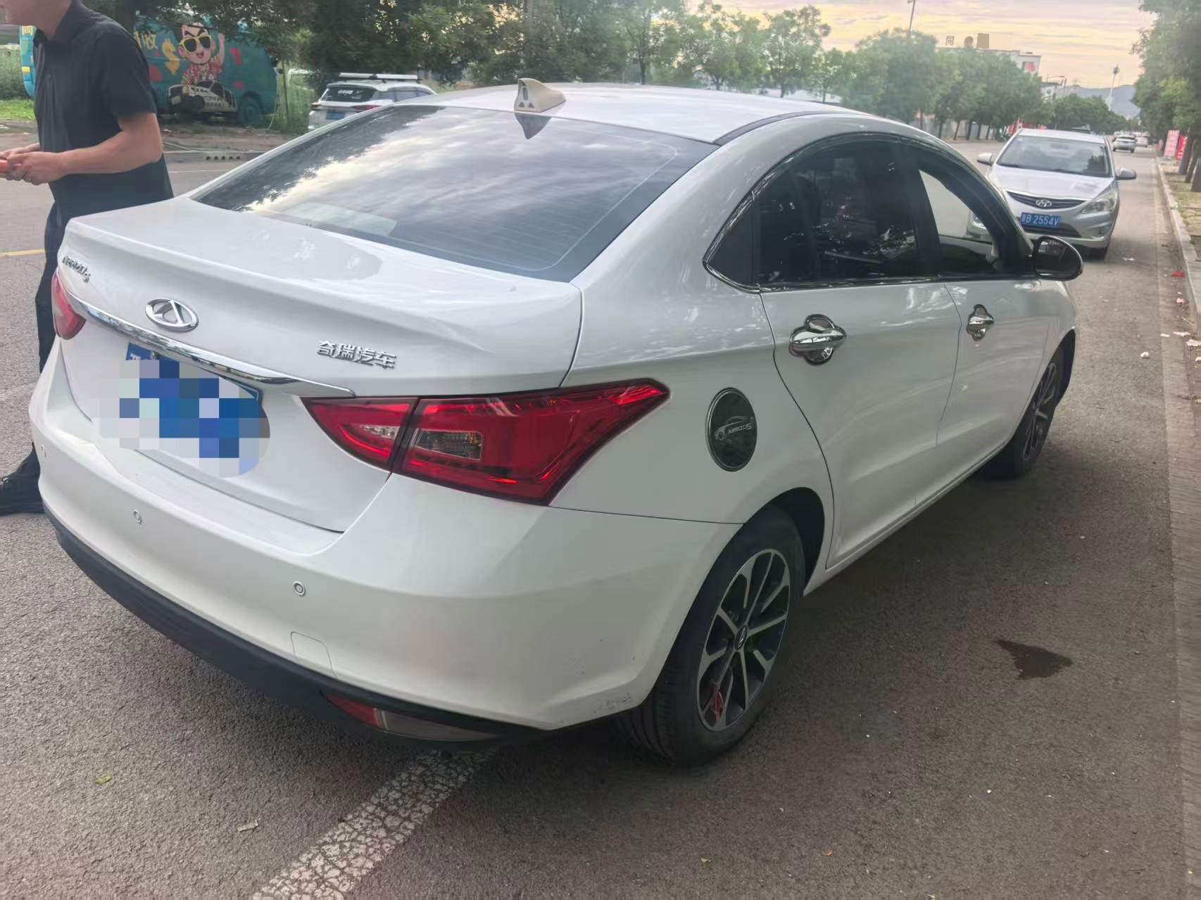 Chery Arrizo 5 2023 car image #4