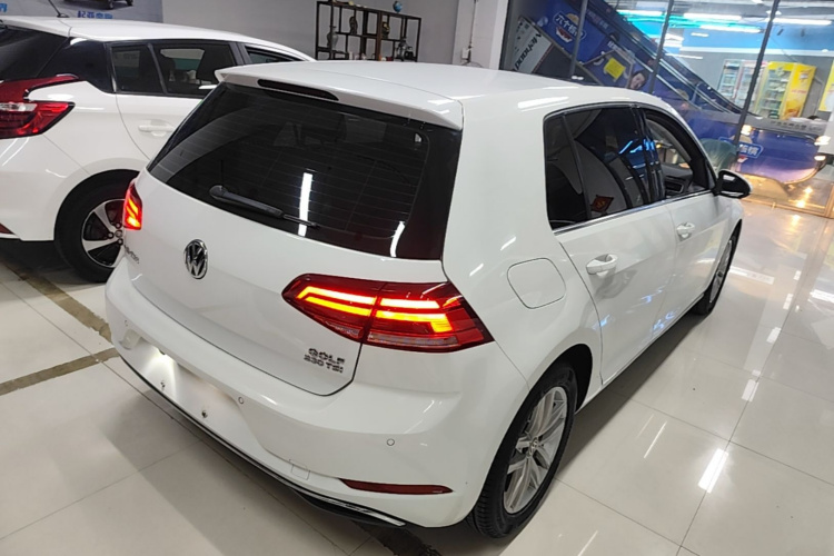 Volkswagen Golf 2018 #7 Volkswagen Golf 2018 car image #7