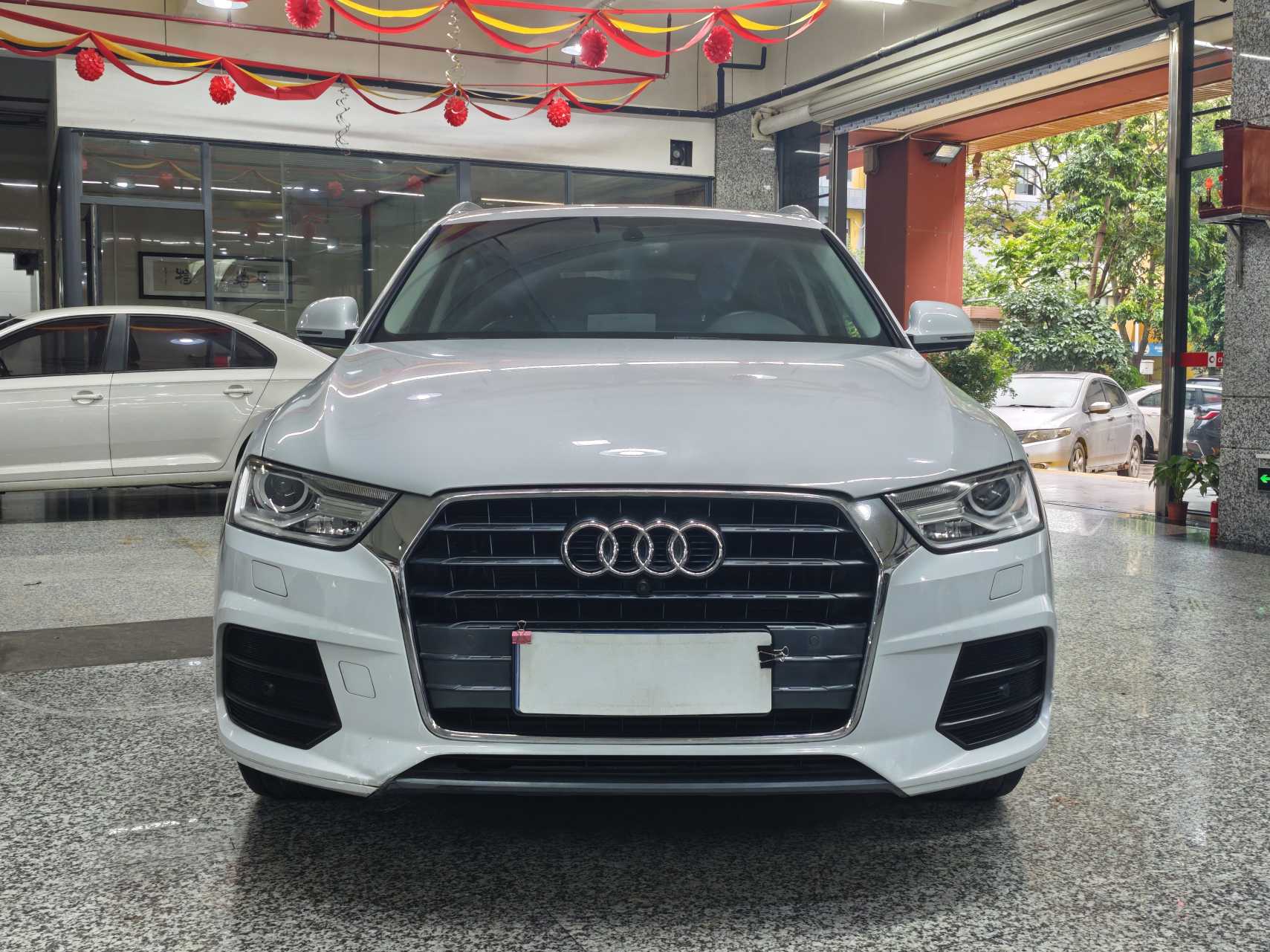 Audi Q3 2018 immagine di auto #2