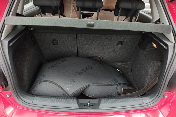 Volkswagen Polo 2016 car image #21