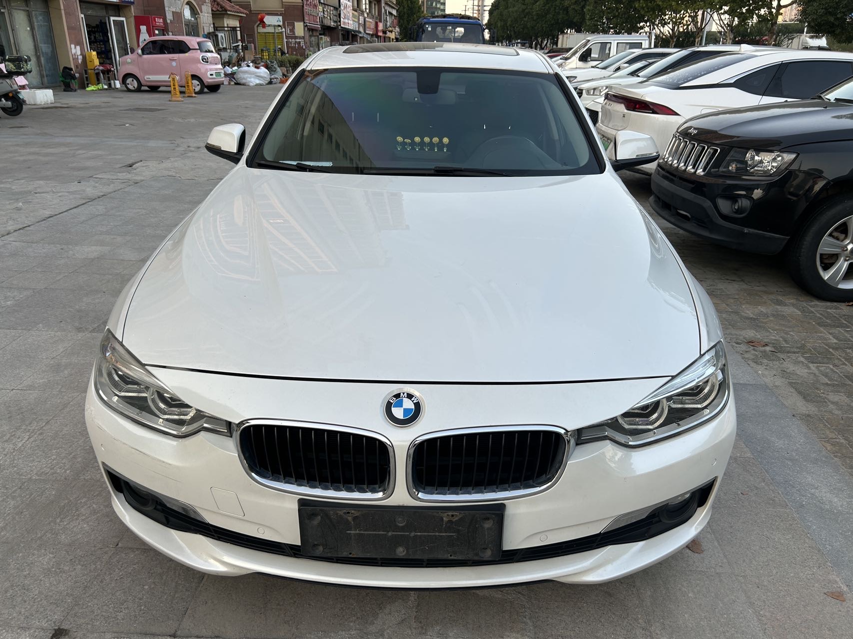 BMW 3 Series 2017 #4 BMW 3 Series 2017 car image #4